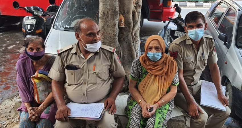बिल्डिंग में लगी आग,फ्लैटों में फंसे 3 सीनियर सिटीजन समेत नो लोगो को सुरक्षित निकाला बिल्डिंग में लगी आग,फ्लैटों में फंसे 3 सीनियर सिटीजन समेत नो लोगो को सुरक्षित निकाला